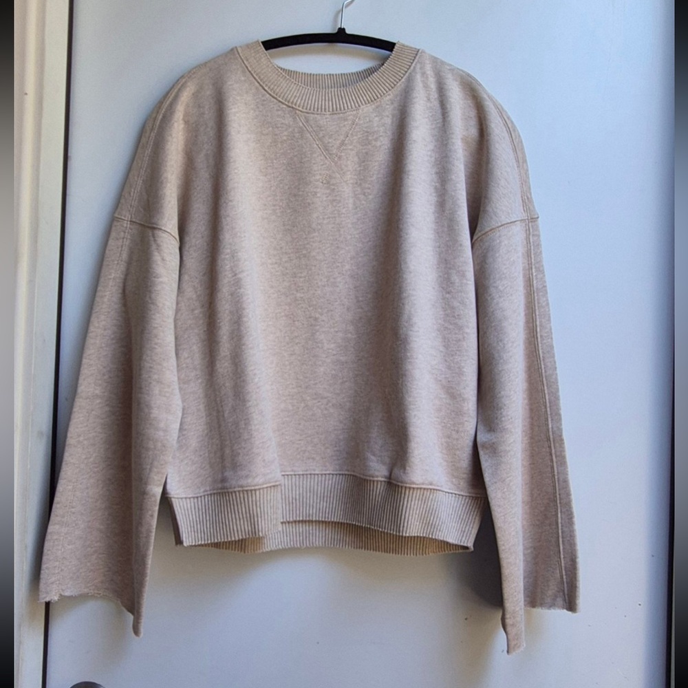 Spiritual Gangster Halle Wide Sleeve Sweater - Size Small color HOA